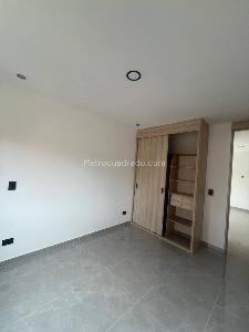 Apartamento de 3 alcobas en venta en Belen La Castellana, Medellín, 290 m² · foto 11 de 20