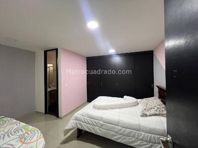 Apartamento de 3 alcobas en venta en Belen, Medellín, 138 m² · foto 11 de 20