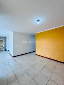 Apartamento de 4 alcobas en arriendo en La Frontera, Medellín, 140 m² · foto 7 de 20