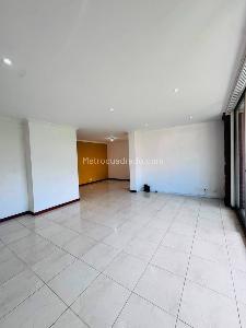 Apartamento de 4 alcobas en arriendo en La Frontera, Medellín, 140 m² · foto 18 de 20