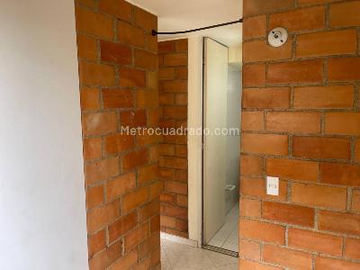 Apartamento en venta en Robledo, Medellín · foto 8 de 16
