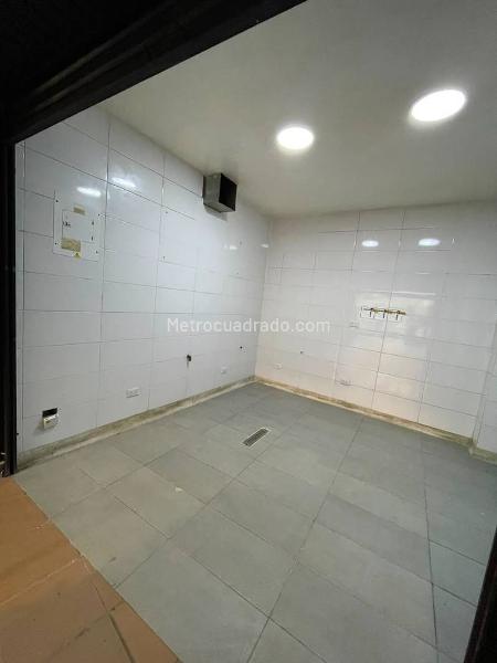 Local Comercial en Arriendo, Laureles, Medellín - Más