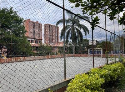 Apartamento de 3 alcobas en venta en Niquia, Bello, 58 m² · foto 12 de 12