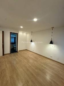 Apartamento de 2 alcobas en arriendo en Castropol, Medellín, 88 m² · foto 10 de 20