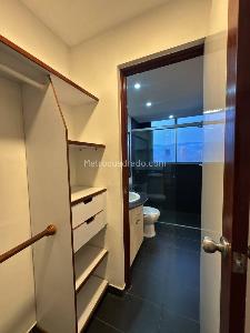 Apartamento de 2 alcobas en arriendo en Castropol, Medellín, 88 m² · foto 12 de 20