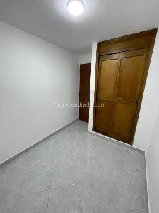 Apartamento de 2 alcobas en arriendo en Los Alpes, Medellín, 60 m² · foto 10 de 13