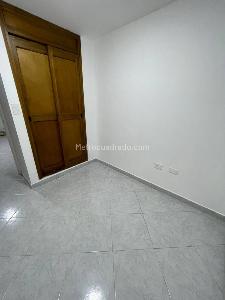 Apartamento de 2 alcobas en arriendo en Los Alpes, Medellín, 60 m² · foto 9 de 13