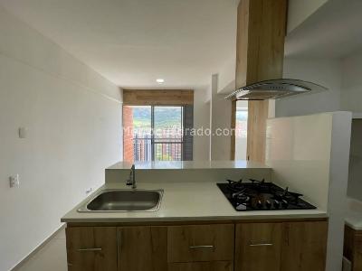 Apartaestudio en arriendo en Niquia, Bello, 55 m² · foto 2 de 18