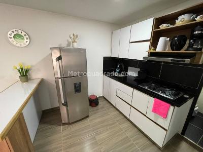 Apartaestudio en arriendo en San Joaquin, Medellín, 55 m² · foto 9 de 20