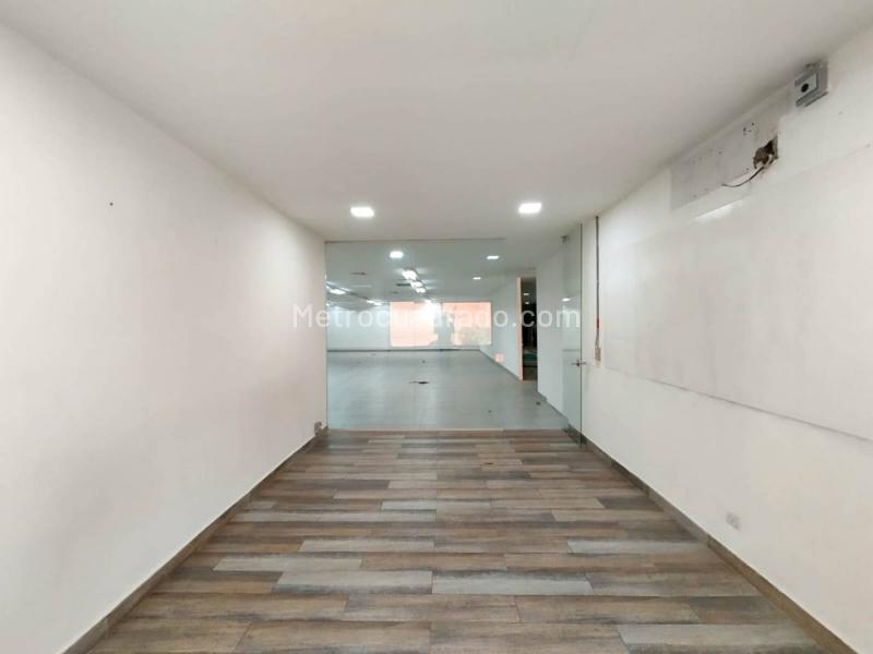 Bodega en Arriendo, Estadio, Medellín - Widok 2