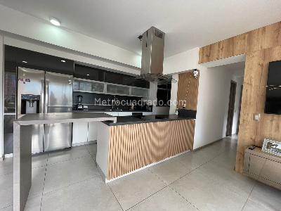 Apartamento de 3 alcobas en venta en Bello, Bello, 98 m² · foto 4 de 20
