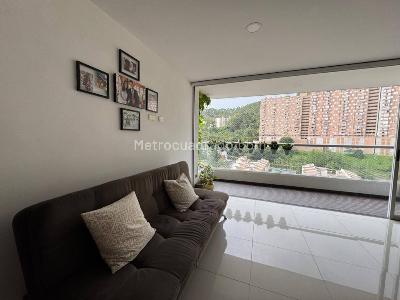 Apartamento de 2 alcobas en arriendo en Loma Del Indio, Medellín, 66 m² · foto 5 de 19