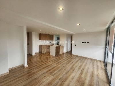 Apartamento de 4 alcobas en venta en El Porvenir, Rionegro, 86 m² · foto 2 de 20