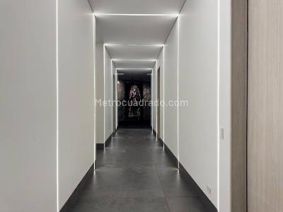 Casa de 5 alcobas en venta en Las Palmas, Medellín · foto 11 de 19