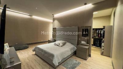 Casa de 5 alcobas en venta en Las Palmas, Medellín · foto 13 de 19