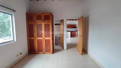 Apartamento de 2 alcobas en arriendo en Laureles, Medellín, 65 m² · foto 14 de 16
