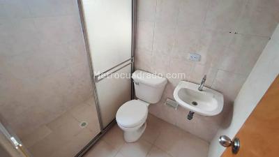 Apartamento de 2 alcobas en arriendo en Laureles, Medellín, 65 m² · foto 15 de 16