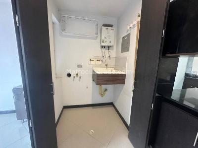 Apartamento de 2 alcobas en arriendo en Laureles, Medellín, 120 m² · foto 14 de 18