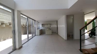 Casa de 3 alcobas en venta en Llanogrande, Rionegro, 168 m² · foto 2 de 20