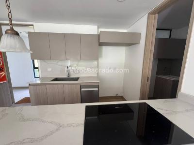 Apartamento de 2 alcobas en venta en Sajonia, Rionegro, 155 m² · foto 12 de 17