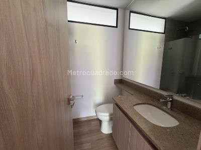 Apartamento de 2 alcobas en venta en Sajonia, Rionegro, 155 m² · foto 16 de 17