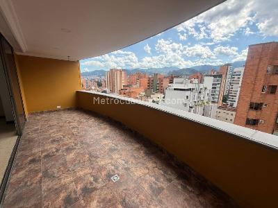 Apartamento en venta en Laureles, Medellín · foto 13 de 20