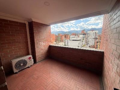Apartamento en venta en Laureles, Medellín · foto 15 de 20