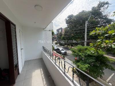 Casa en arriendo en Manila, Medellín · foto 13 de 18