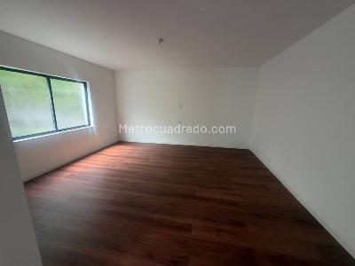 Casa en arriendo en Manila, Medellín · foto 5 de 18