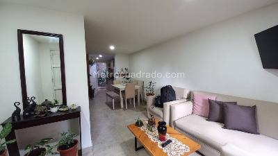 Casa de 3 alcobas en venta en El Porvenir, Rionegro, 110 m² · foto 3 de 20