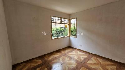 Casa de 4 alcobas en arriendo en La Aguacatala, Medellín, 403 m² · foto 5 de 17