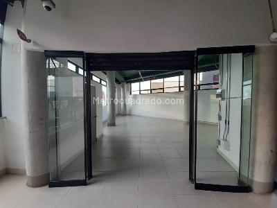 Retail space for rent in Cimarronas, Rionegro