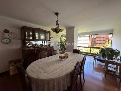 Apartamento de 3 alcobas en venta en El Poblado, Medellín, 198 m² · foto 13 de 19