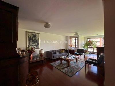 Apartamento de 3 alcobas en venta en El Poblado, Medellín, 198 m² · foto 14 de 19