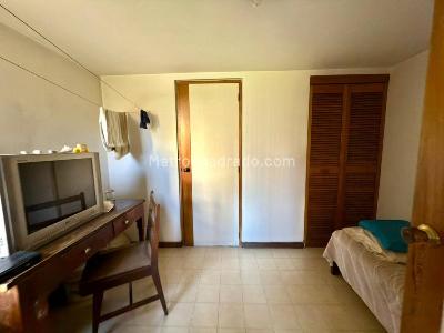 Apartamento de 3 alcobas en venta en El Poblado, Medellín, 198 m² · foto 19 de 19
