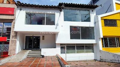 Retail space for rent in Calasanz, Medellín