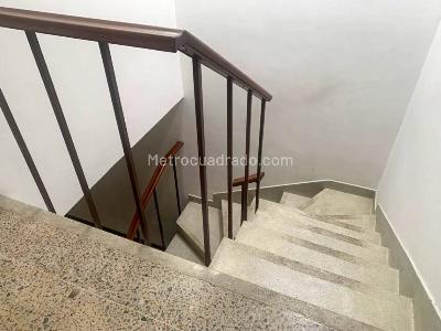Casa de 4 alcobas en venta en Conquistadores, Medellín, 257 m² · foto 11 de 20