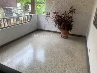 Casa de 4 alcobas en venta en Conquistadores, Medellín, 257 m² · foto 15 de 20