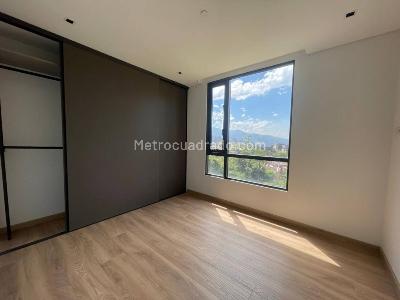 Apartamento de 3 alcobas en venta en Las Palmas, Medellín, 140 m² · foto 6 de 12