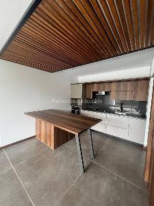 Apartamento de 2 alcobas en venta en Las Palmas, Medellín, 100 m² · foto 2 de 18