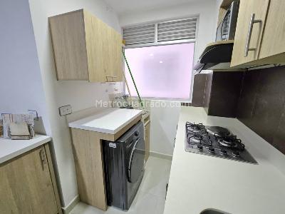 Apartamento de 1 alcoba en venta en Sabaneta, Sabaneta, 52 m² · foto 4 de 10