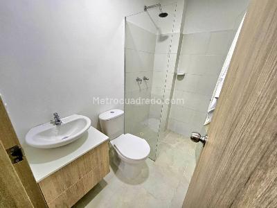 Apartamento de 1 alcoba en venta en Sabaneta, Sabaneta, 52 m² · foto 7 de 10