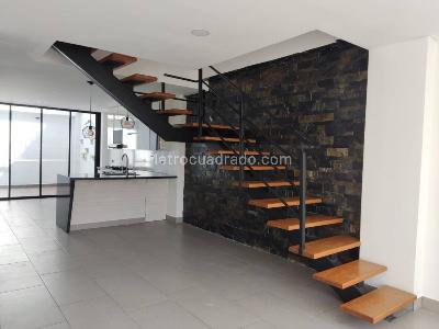 Casa de 4 alcobas en venta en Llanogrande, Rionegro, 190 m² · foto 4 de 20