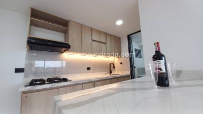 Apartamento de 3 alcobas en venta en Barro Blanco, Rionegro, 69 m² · foto 5 de 20