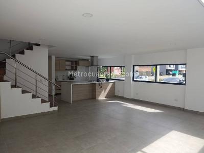 Casa de 3 alcobas en venta en El Porvenir, Rionegro, 220 m² · foto 5 de 20