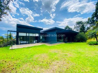 Casa de 5 alcobas en venta en El Poblado, Medellín · foto 20 de 20