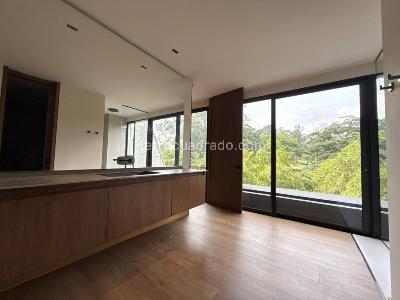 Apartamento de 3 alcobas en venta en El Poblado, Medellín, 475 m² · foto 7 de 17