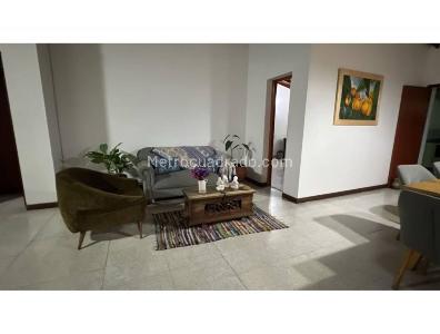 Casa de 4 alcobas en venta en Conquistadores, Medellín, 250 m² · foto 4 de 16