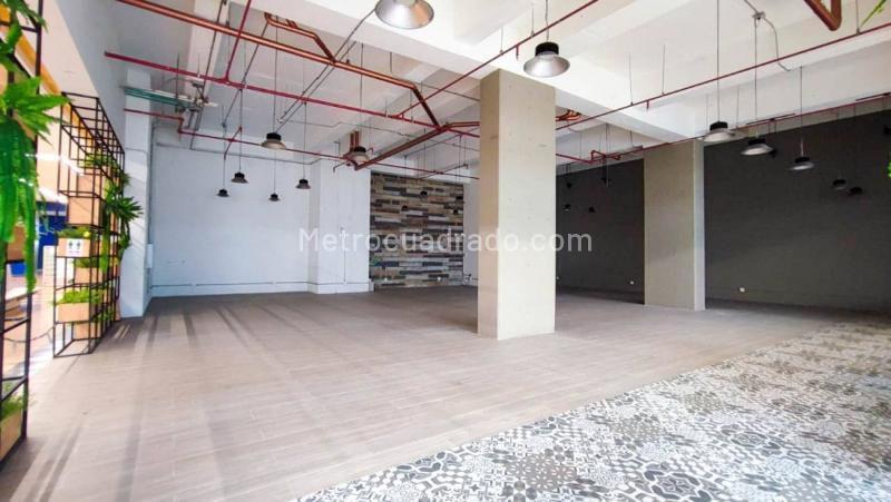 Local Comercial en Arriendo, Loma Del Escobero, Envigado - Więcej
