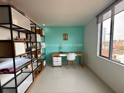 Apartamento de 4 alcobas en venta en San Antonio, Rionegro, 144 m² · foto 9 de 19